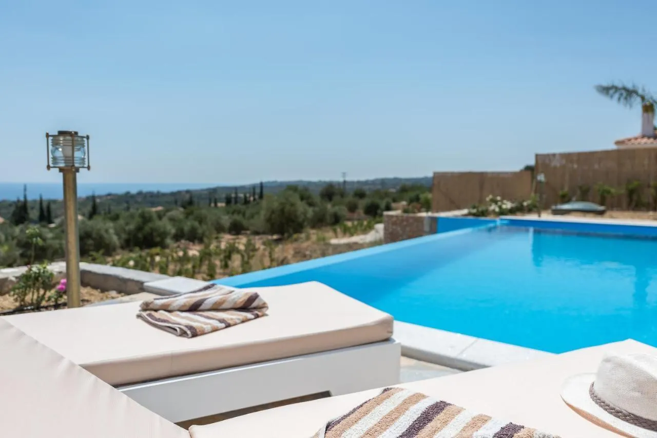 Trapezaki Garden Villas Mousata