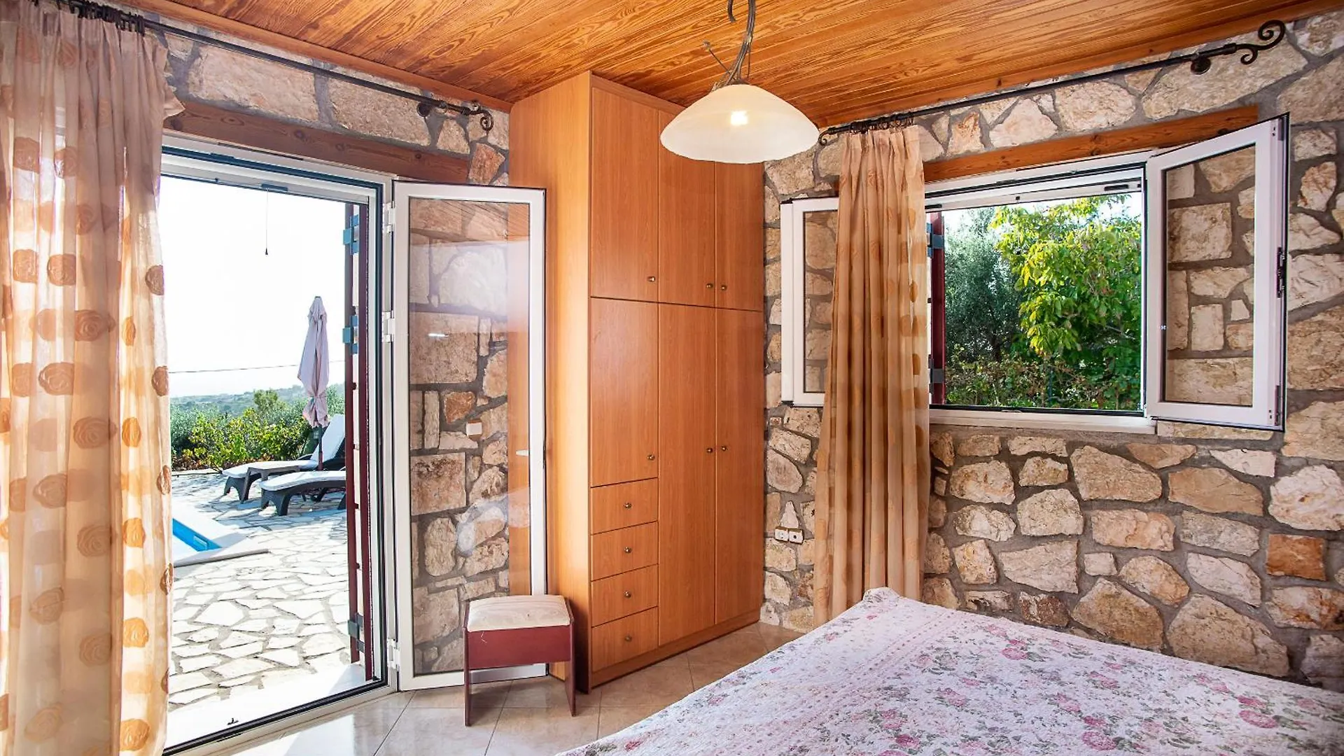 Trapezaki Garden Villas Mousata 0*,